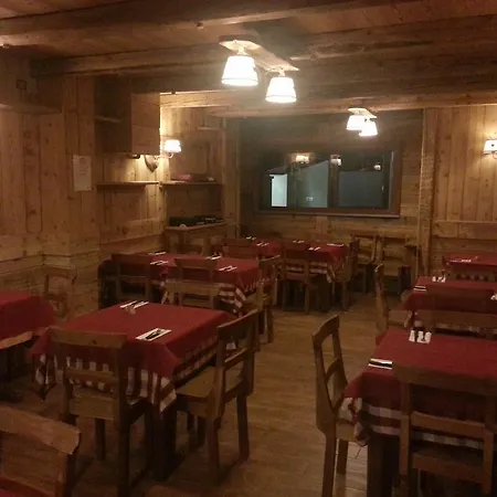 Pensión Sottosopra Alps & & Bike