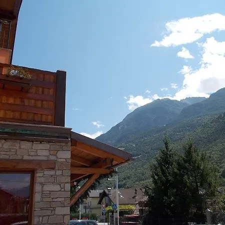 Sottosopra Alps & Pensionat Aosta