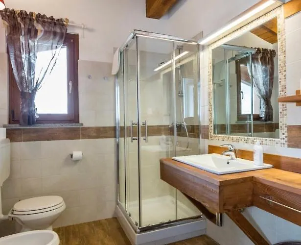 Sottosopra Alps & & Bike 4* שרבנסו