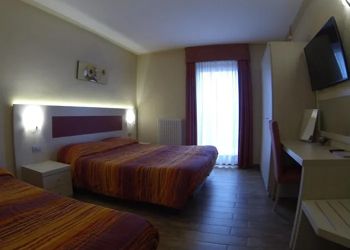 Sottosopra Alps & & Bike 4* שרבנסו